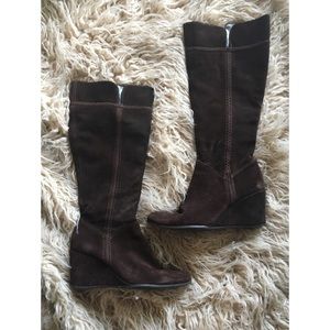 Brown suede wedge heel Gogo boots